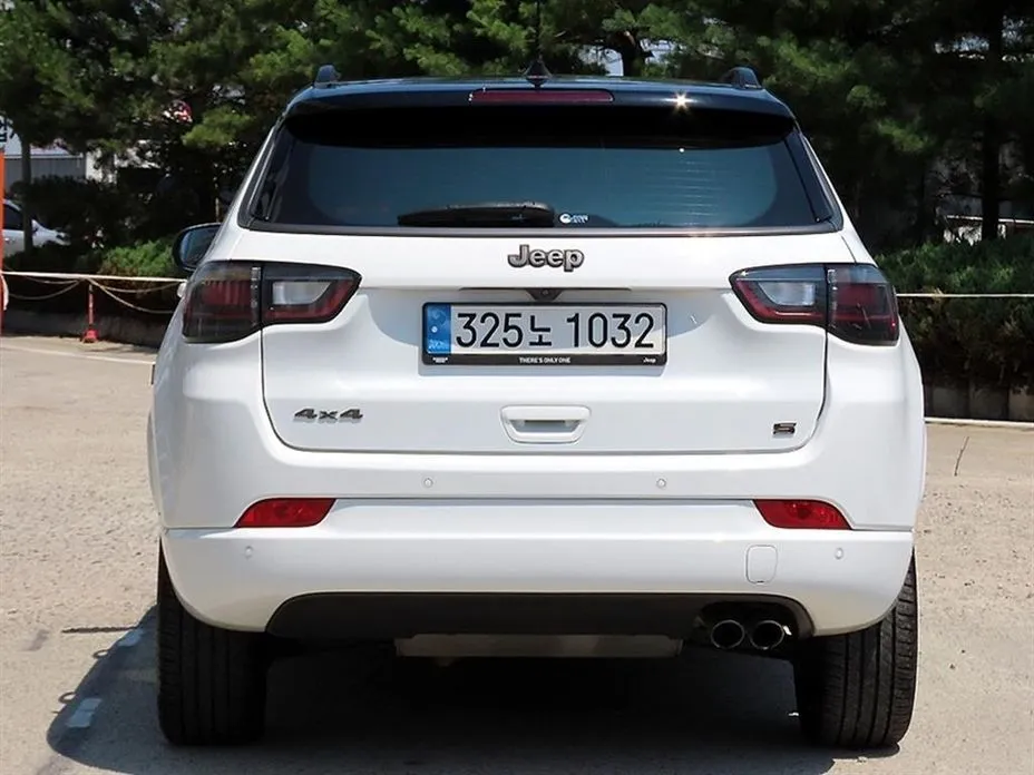 Jeep Compass — фото 5