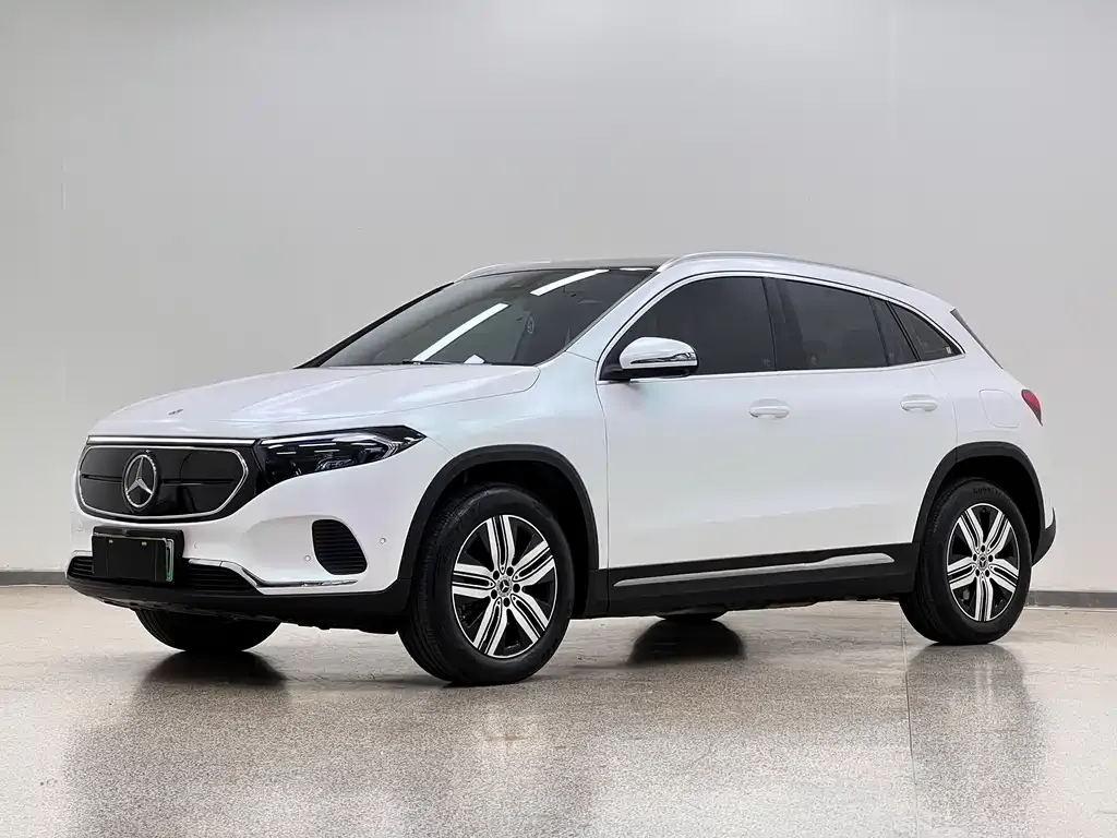 Mercedes-Benz EQA — фото 1