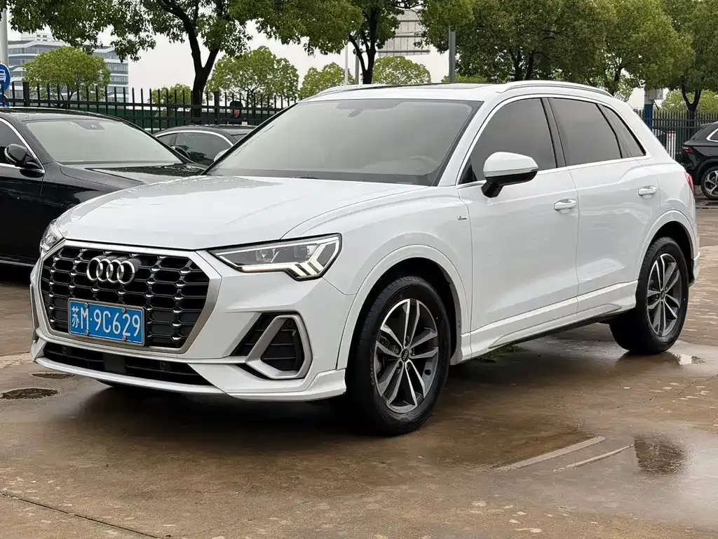 Audi Q3 — фото 7