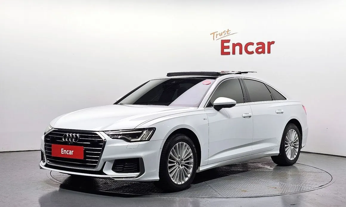 Audi A6 — фото 1