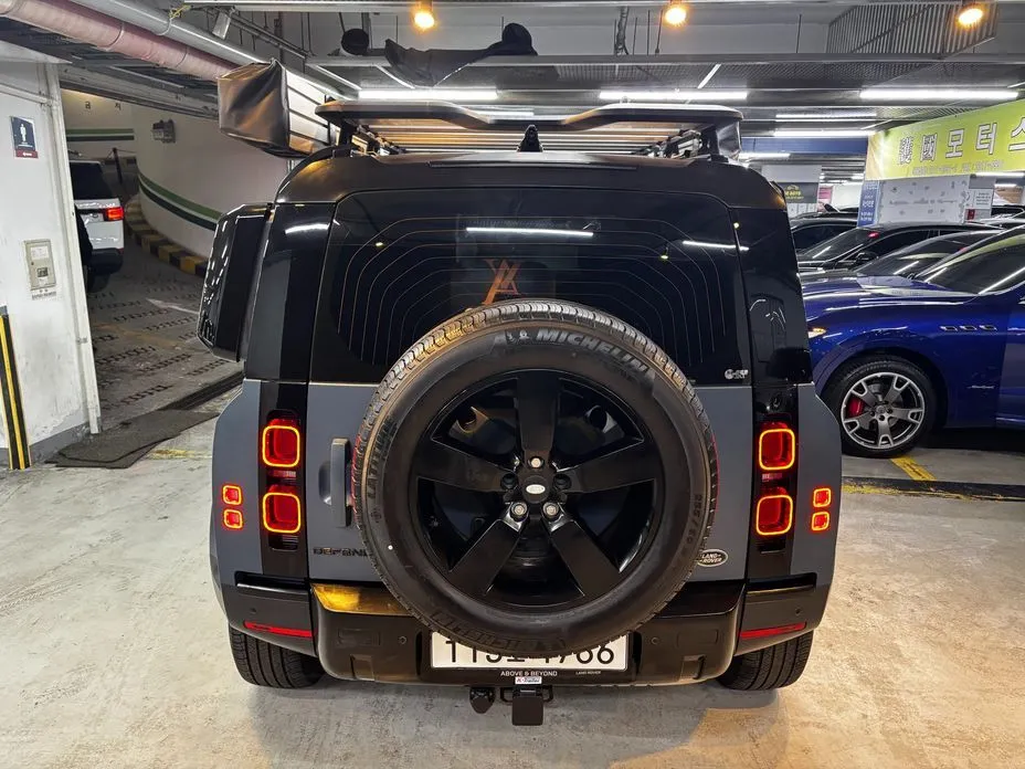 Land Rover Defender — фото 8