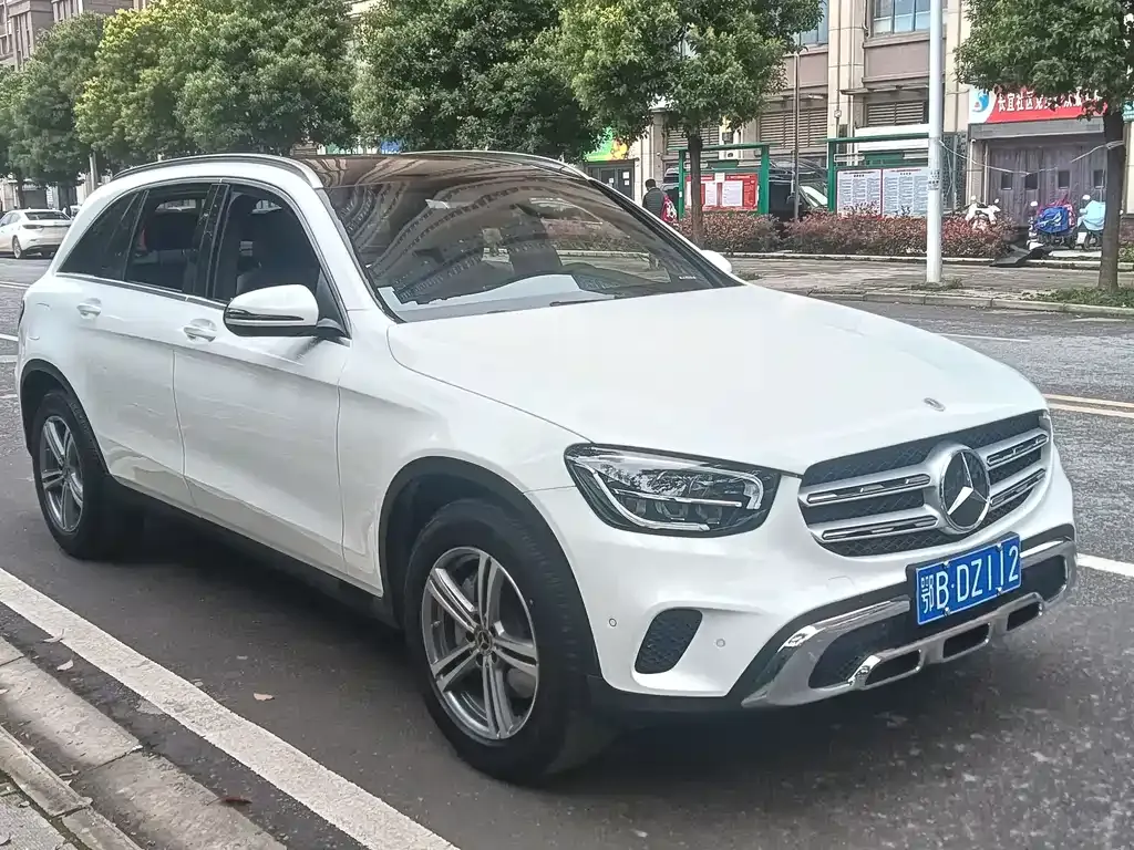 Mercedes-Benz GLC — фото 6