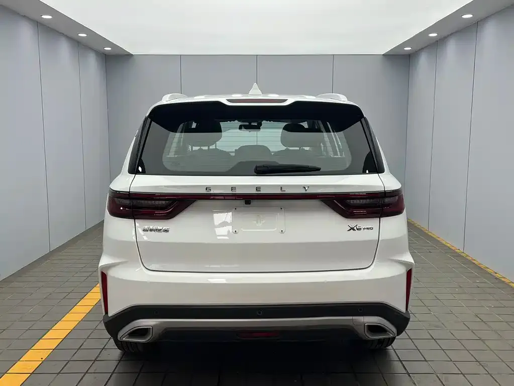 Geely Vision X6 — фото 6