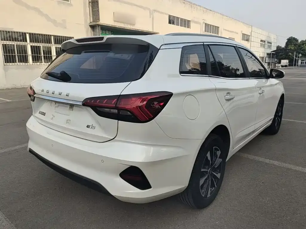 Roewe Ei5 — фото 9