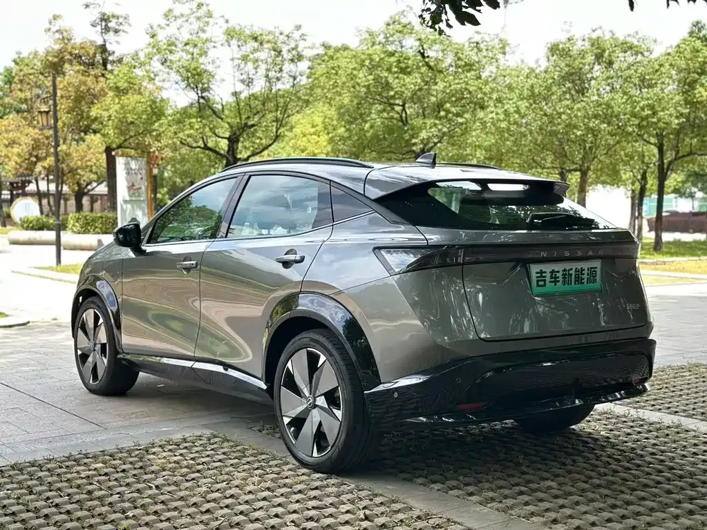 Nissan Ariya — фото 4