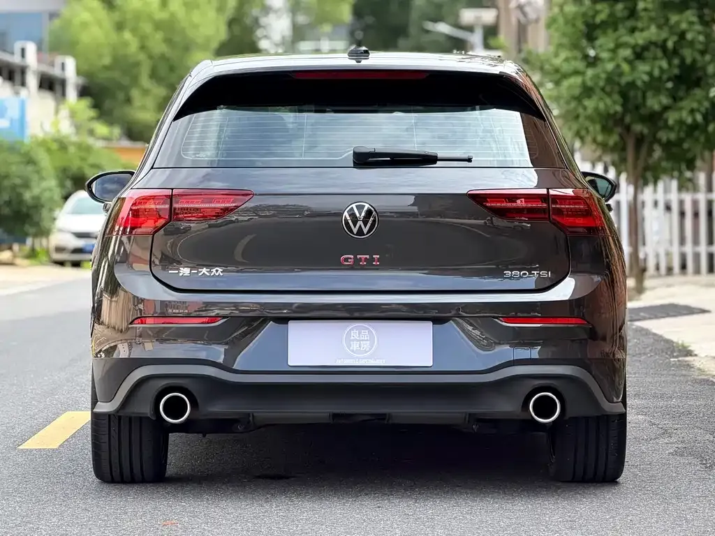 Volkswagen Golf GTI — фото 2