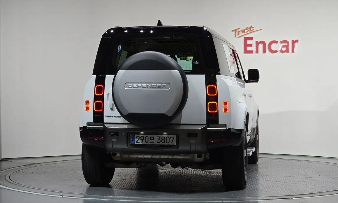 Land Rover Defender — фото 3