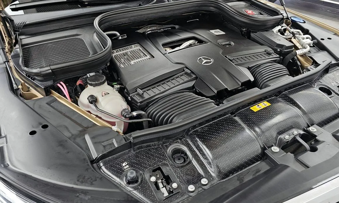 Mercedes-Benz GLS-Class — фото 10