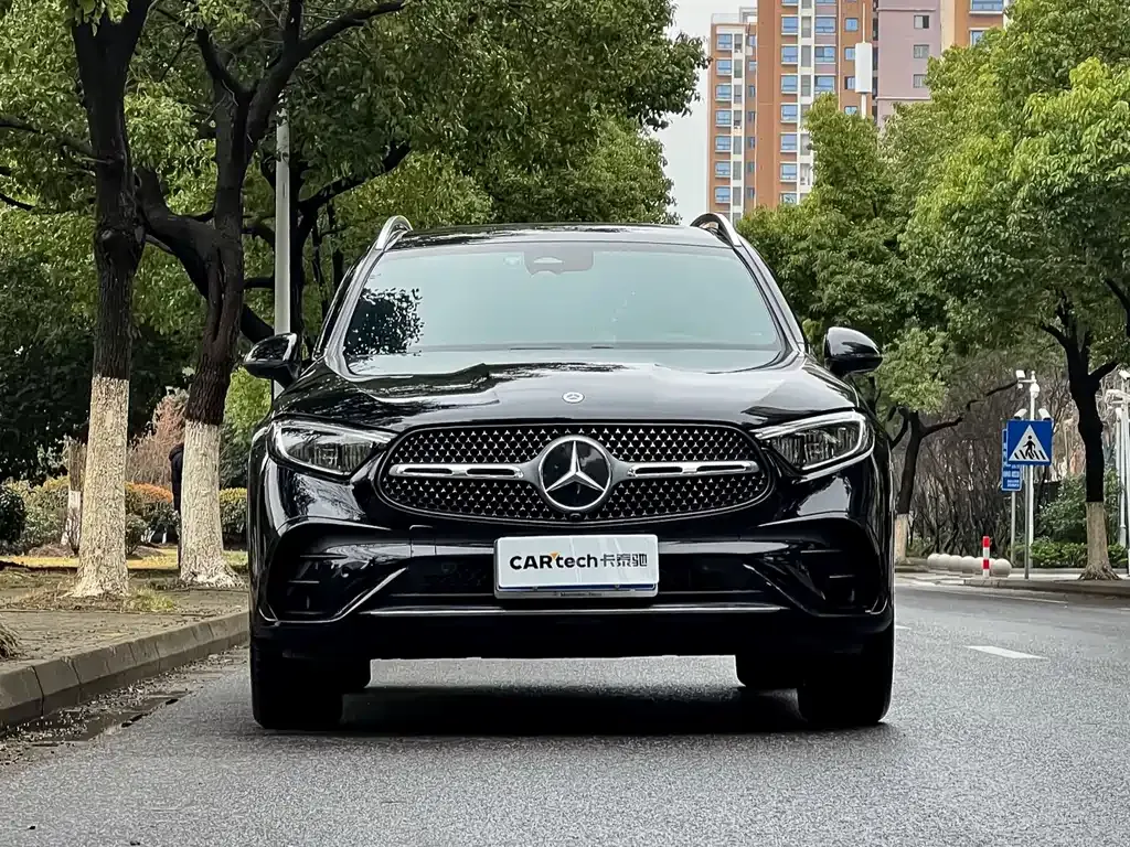 Mercedes-Benz GLC — фото 6