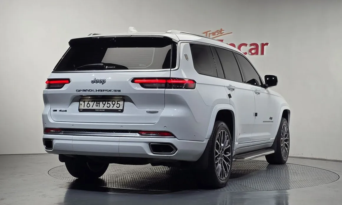Jeep Cherokee — фото 5