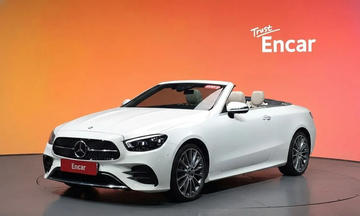 Mercedes-Benz E-Class — фото 1
