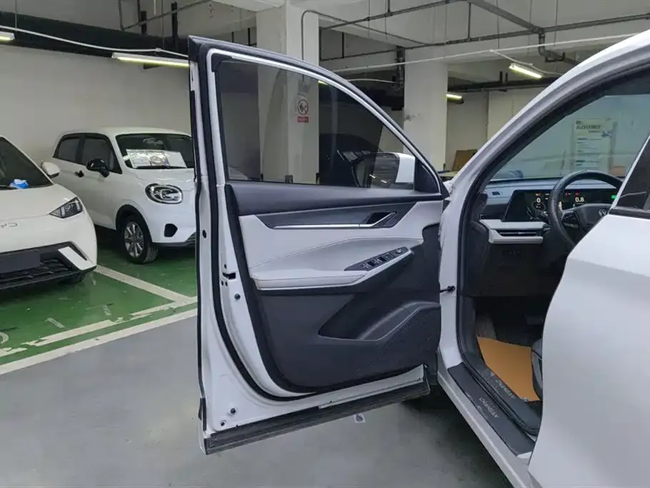 Changan CS75PLUS — фото 3