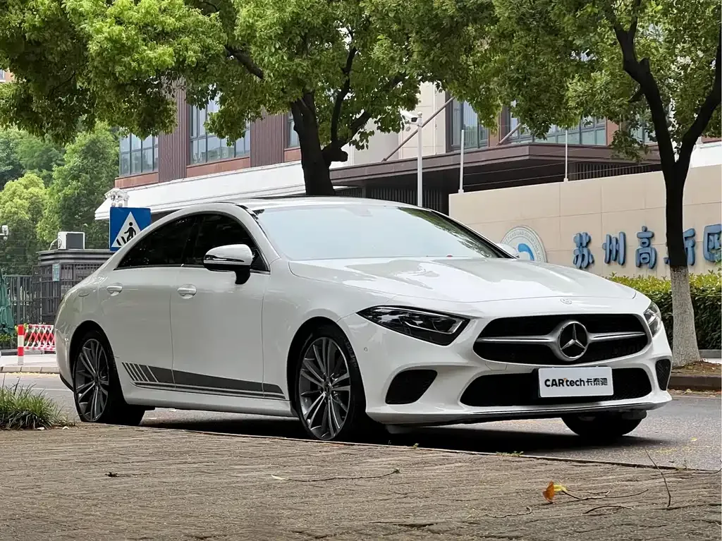 Mercedes-Benz CLS — фото 6
