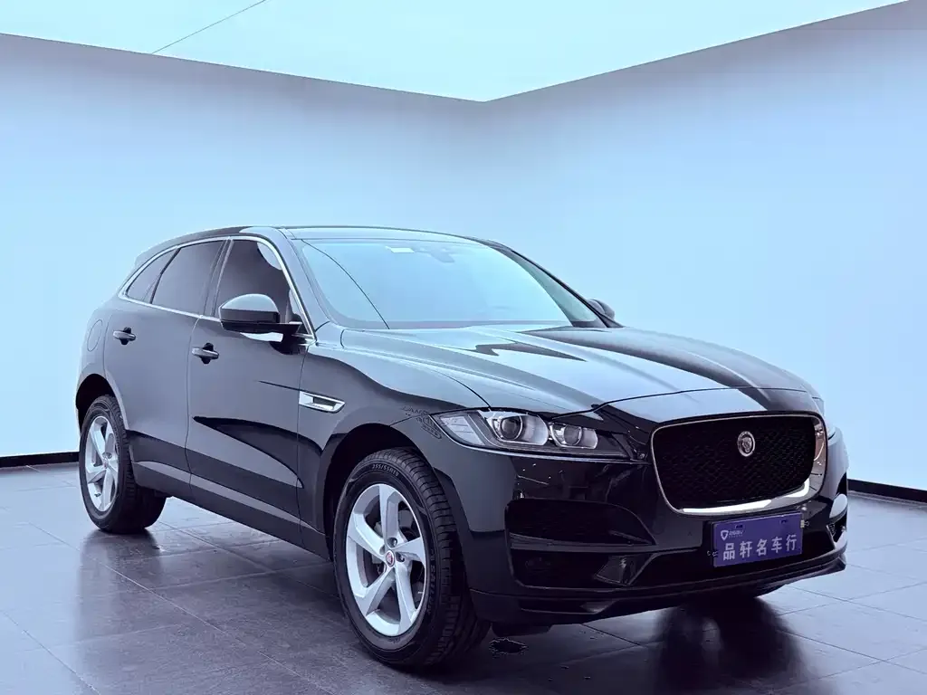 Jaguar F-PACE — фото 6