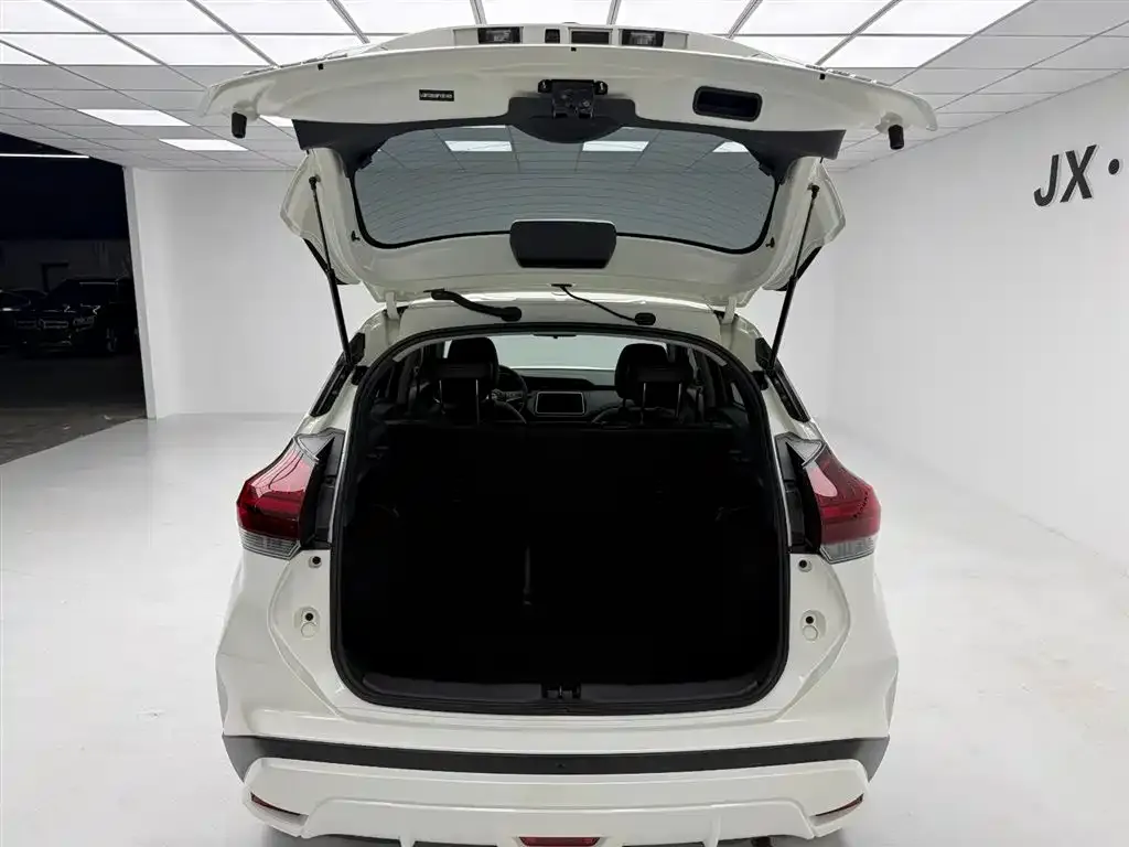 Nissan Kicks — фото 6