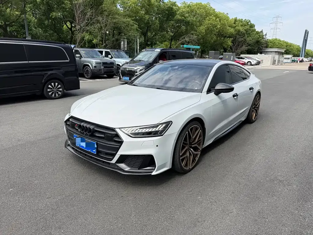 Audi A7 — фото 9