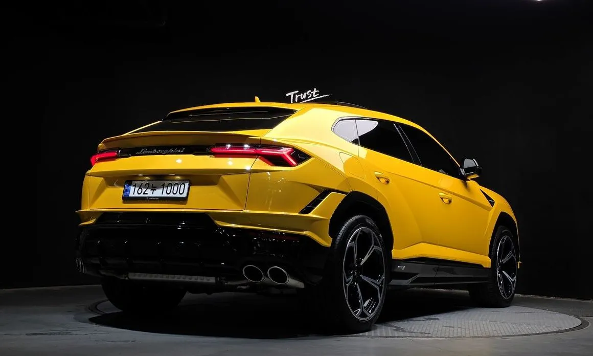 Lamborghini Urus — фото 8
