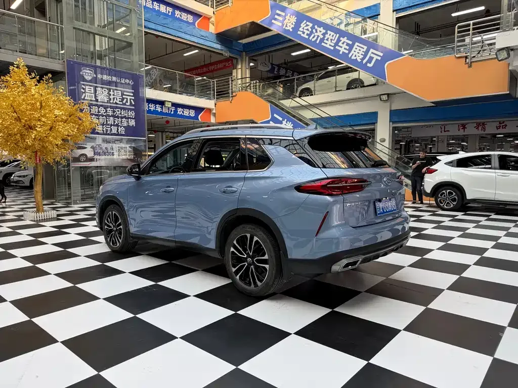 GAC Motor GS4 Plus — фото 10