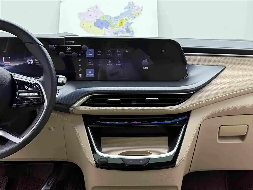 Buick GL8 Hybrid — фото 8