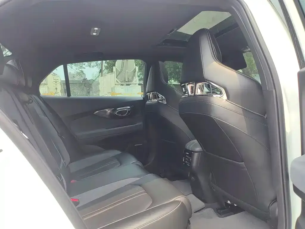 GAC Motor Shadow Leopard — фото 5