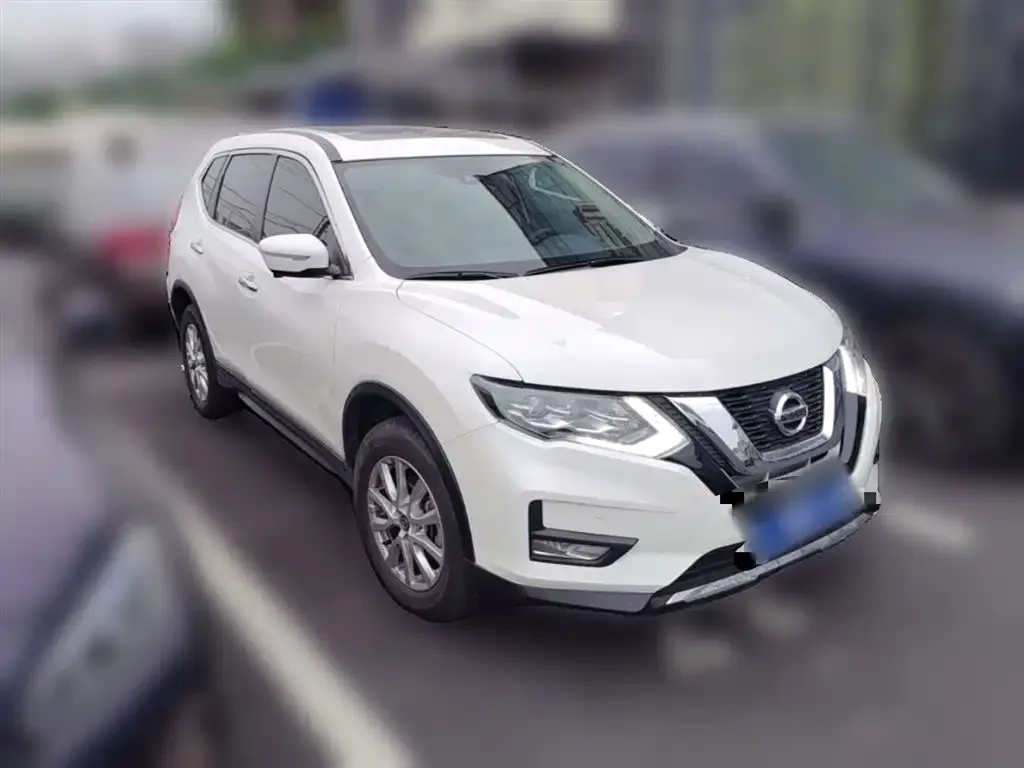 Nissan X-Trail — фото 8