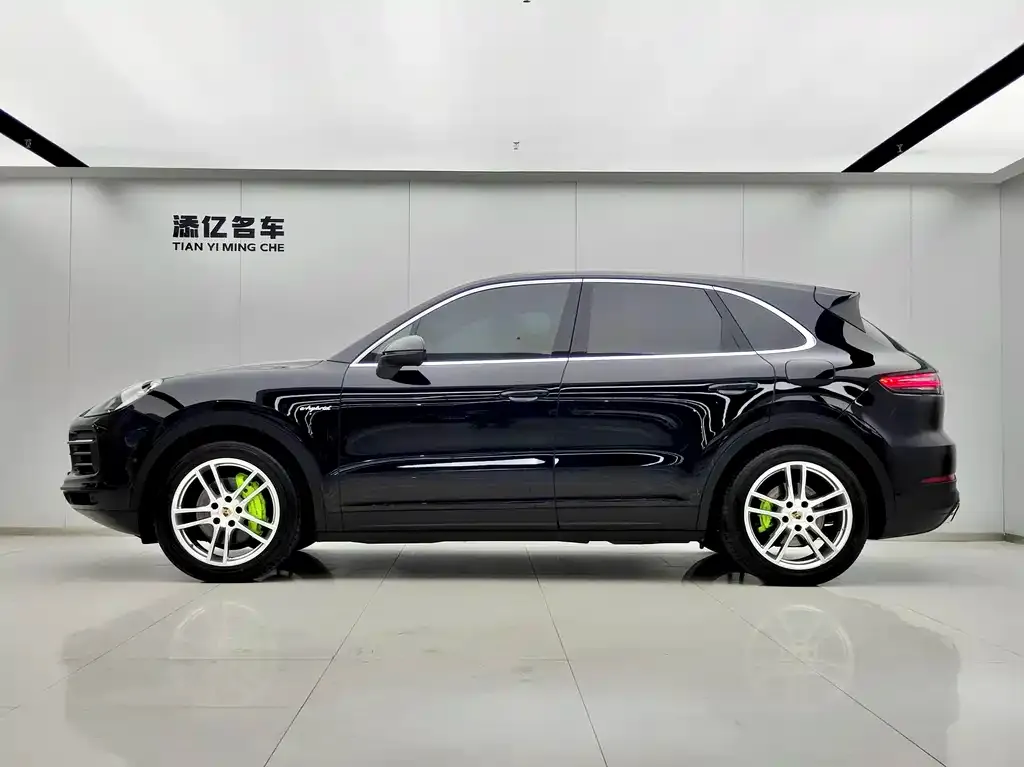 Porsche Cayenne Hybrid — фото 2