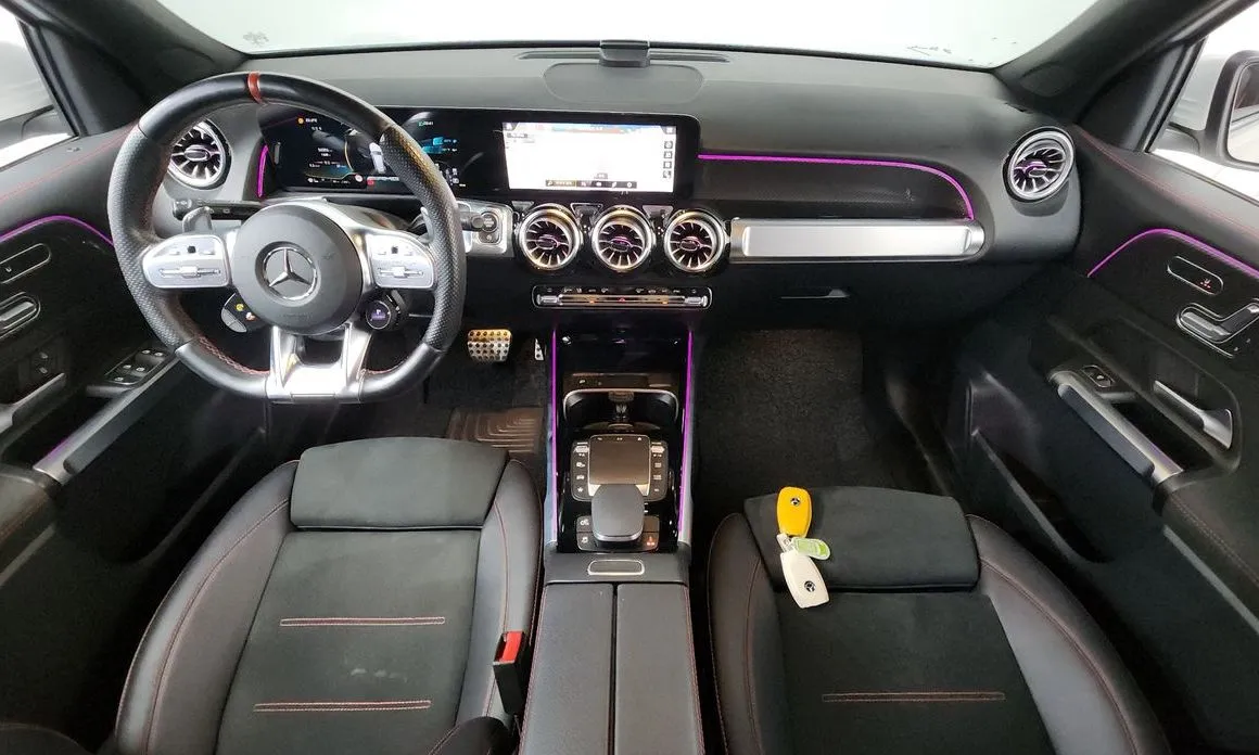 Mercedes-Benz GLB-Class — фото 10
