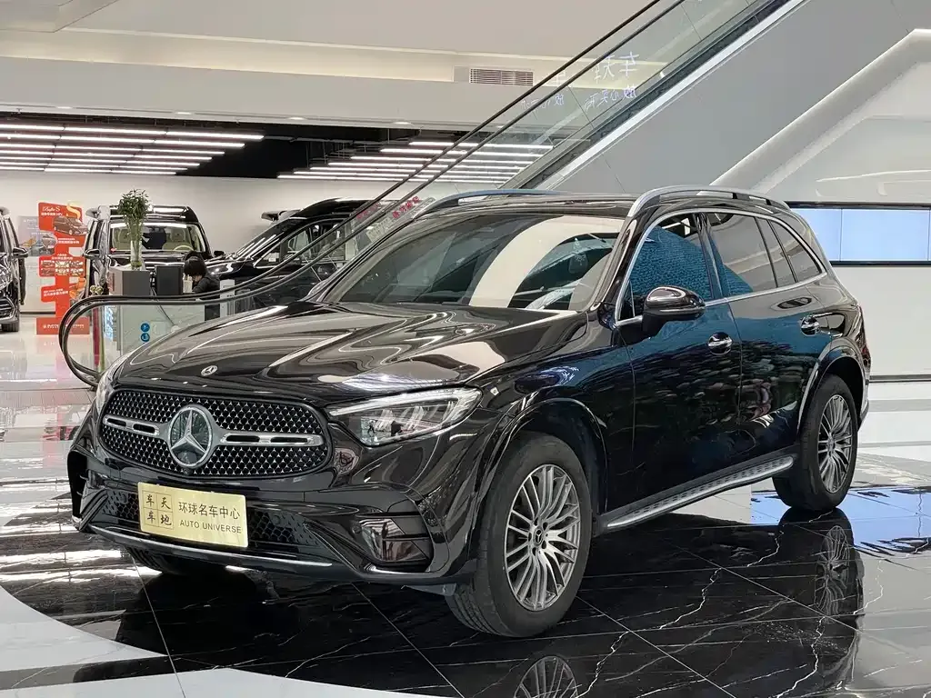 Mercedes-Benz GLC — фото 1