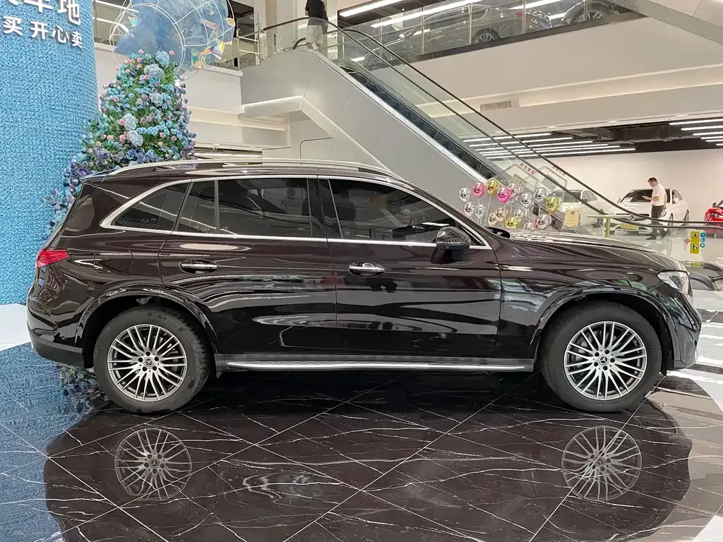 Mercedes-Benz GLC — фото 4