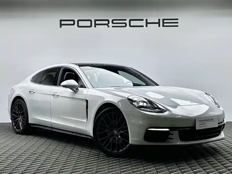 Porsche Panamera — фото 8