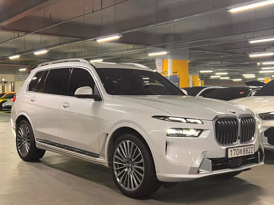 BMW X7 — фото 1