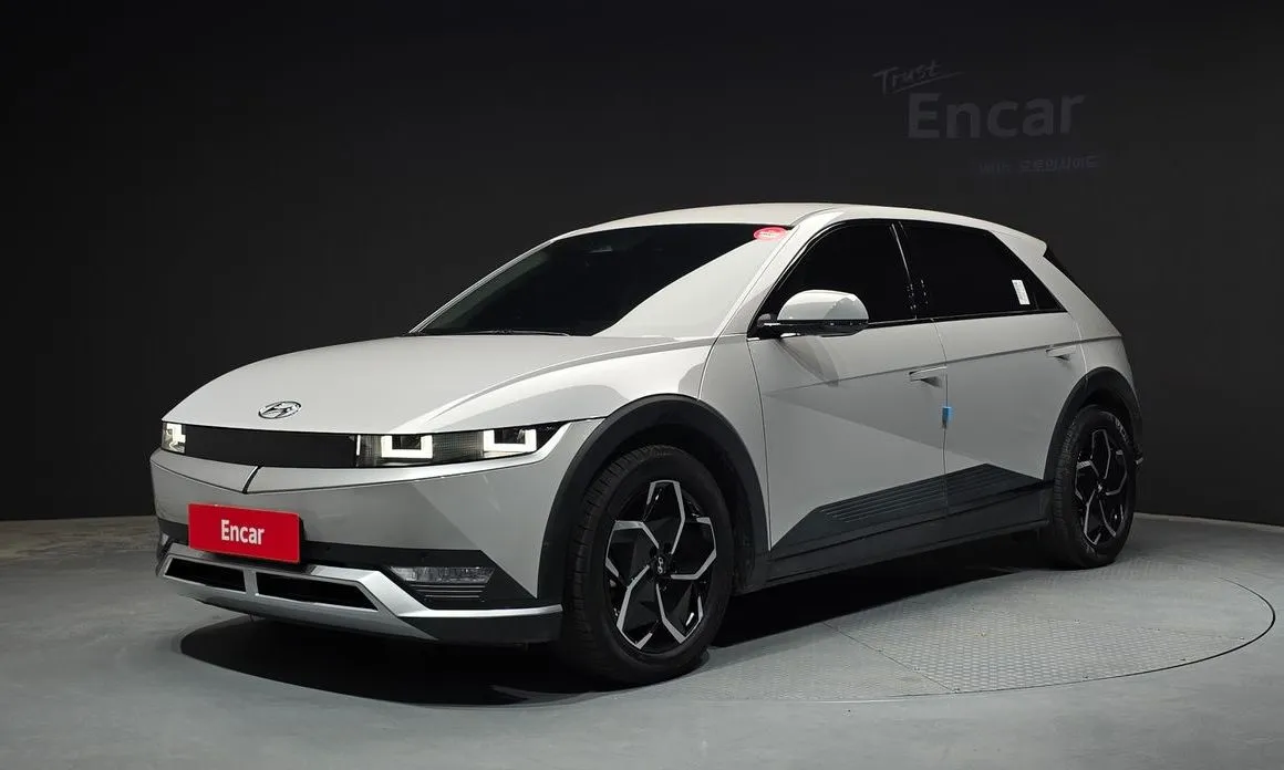 Hyundai Ioniq5 — фото 1