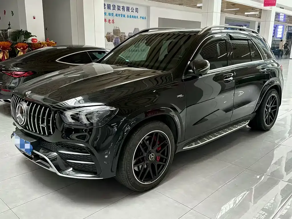 Mercedes-Benz GLE AMG — фото 1