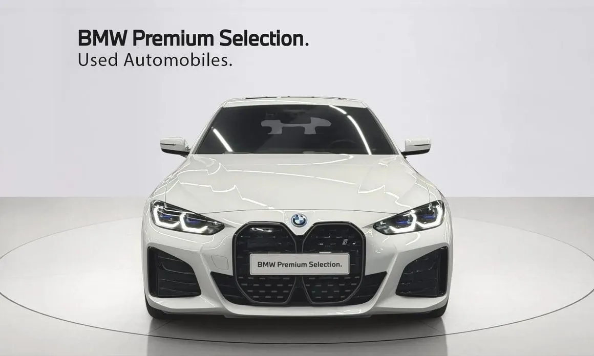 BMW i4 — фото 4