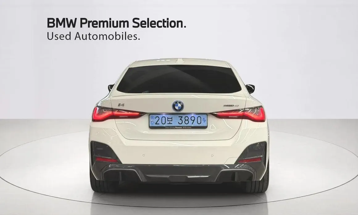 BMW i4 — фото 3