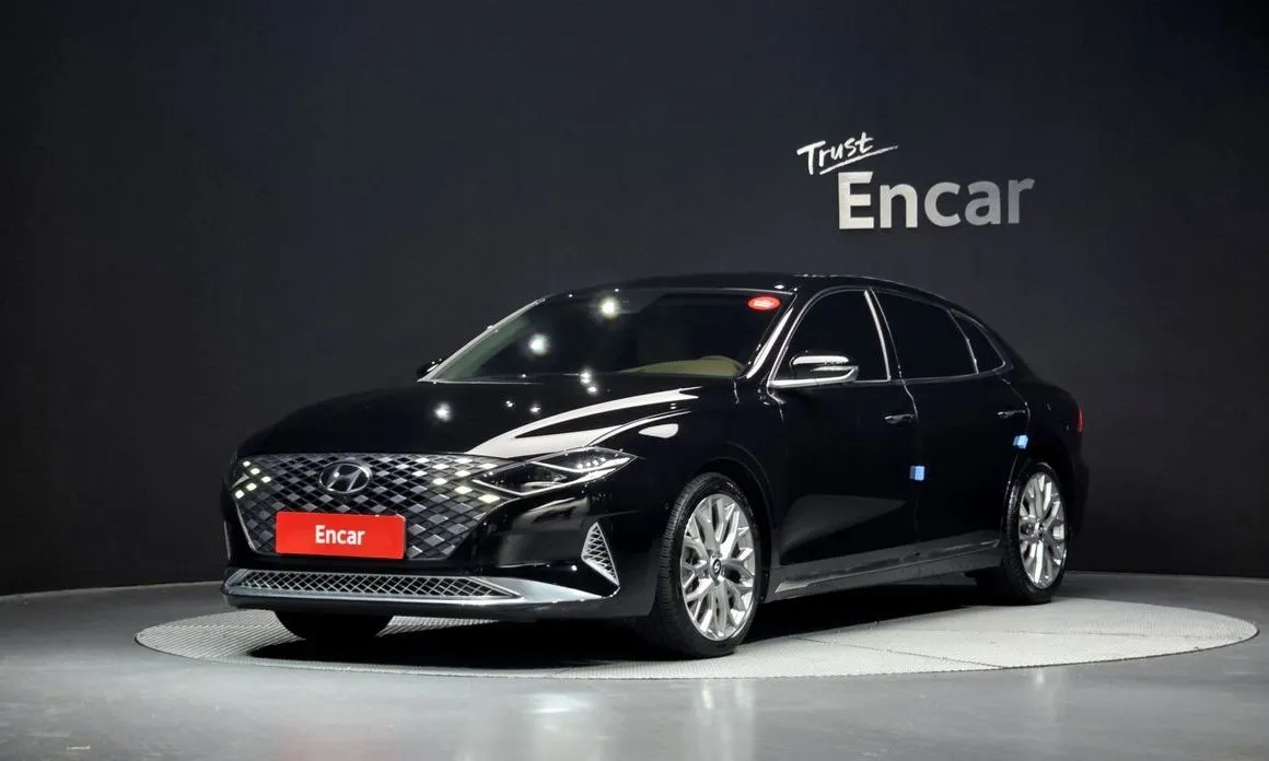 Hyundai Grandeur — фото 1