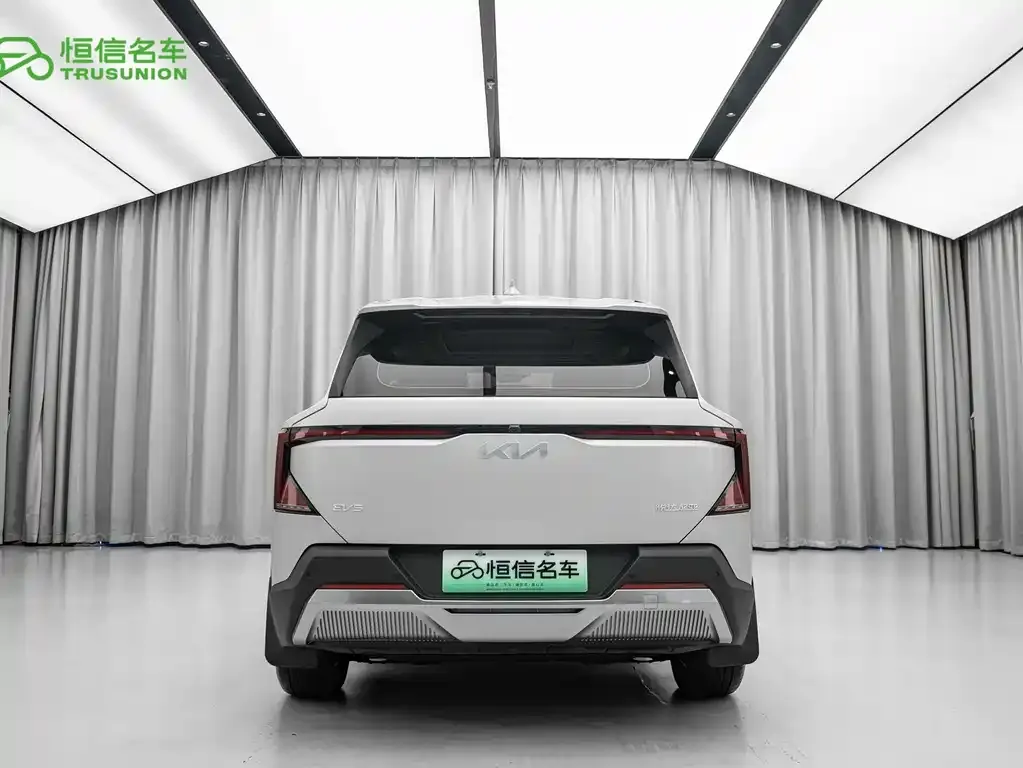 Kia EV5 — фото 2