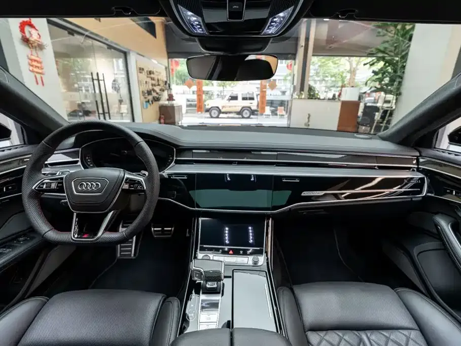 Audi S8 — фото 3