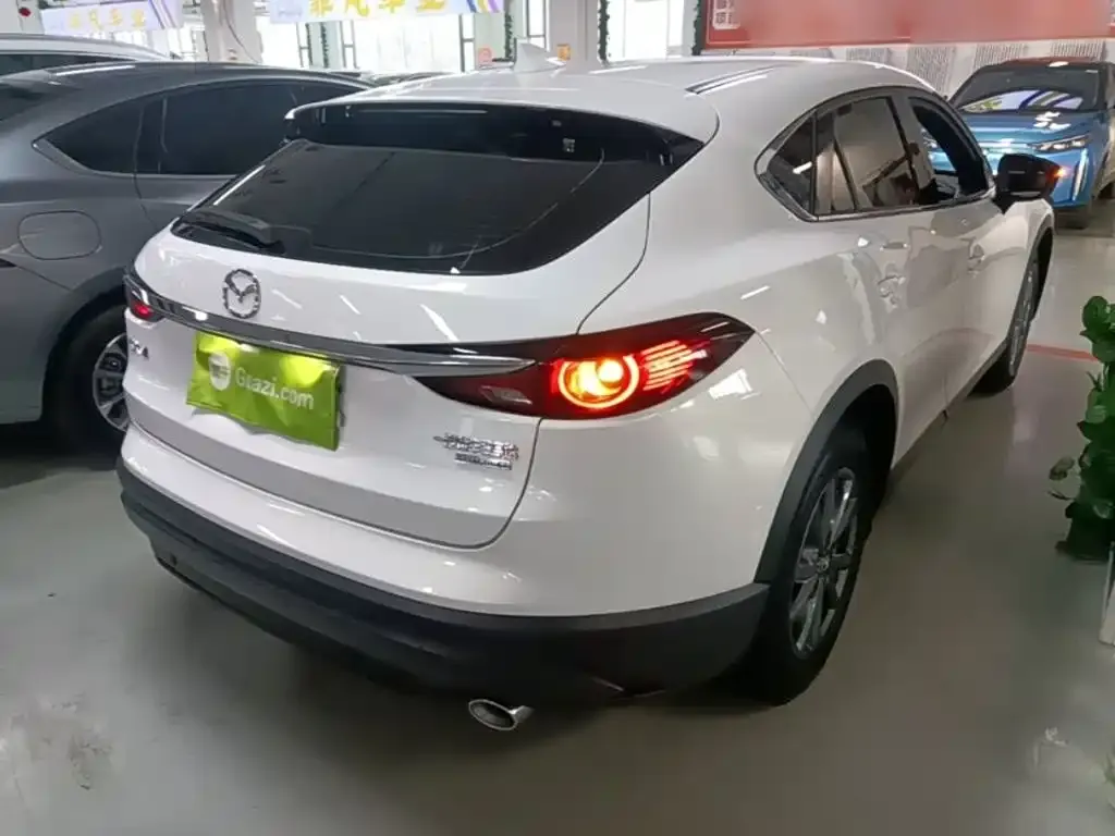 Mazda CX-4 — фото 5
