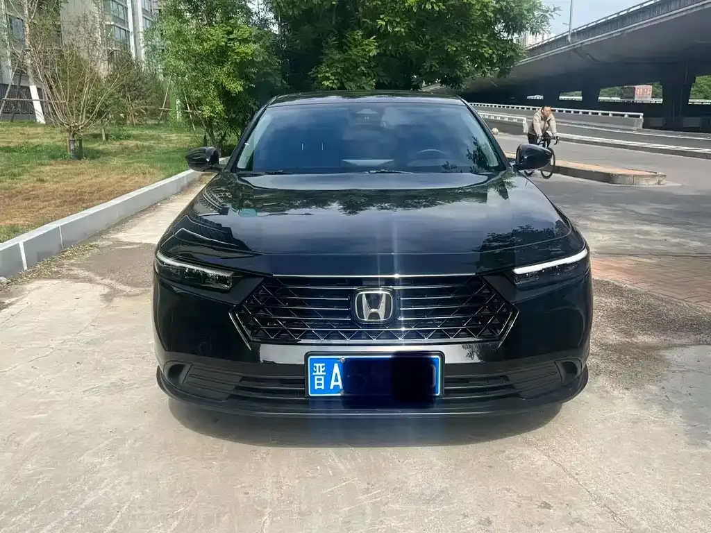 Honda Accord — фото 6