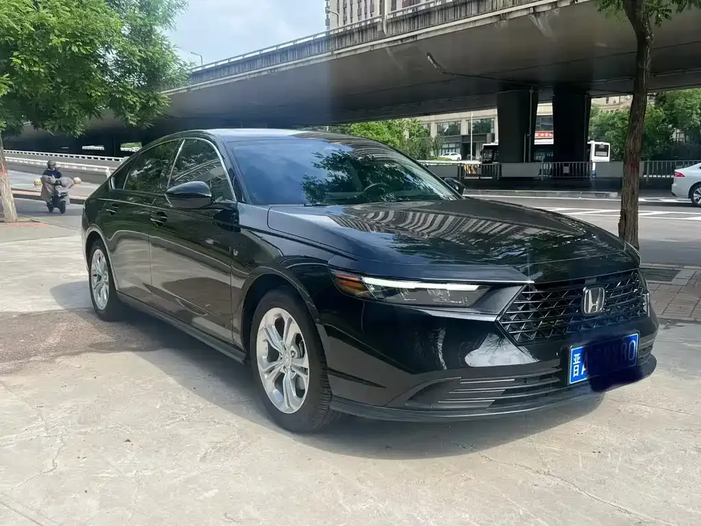 Honda Accord — фото 5