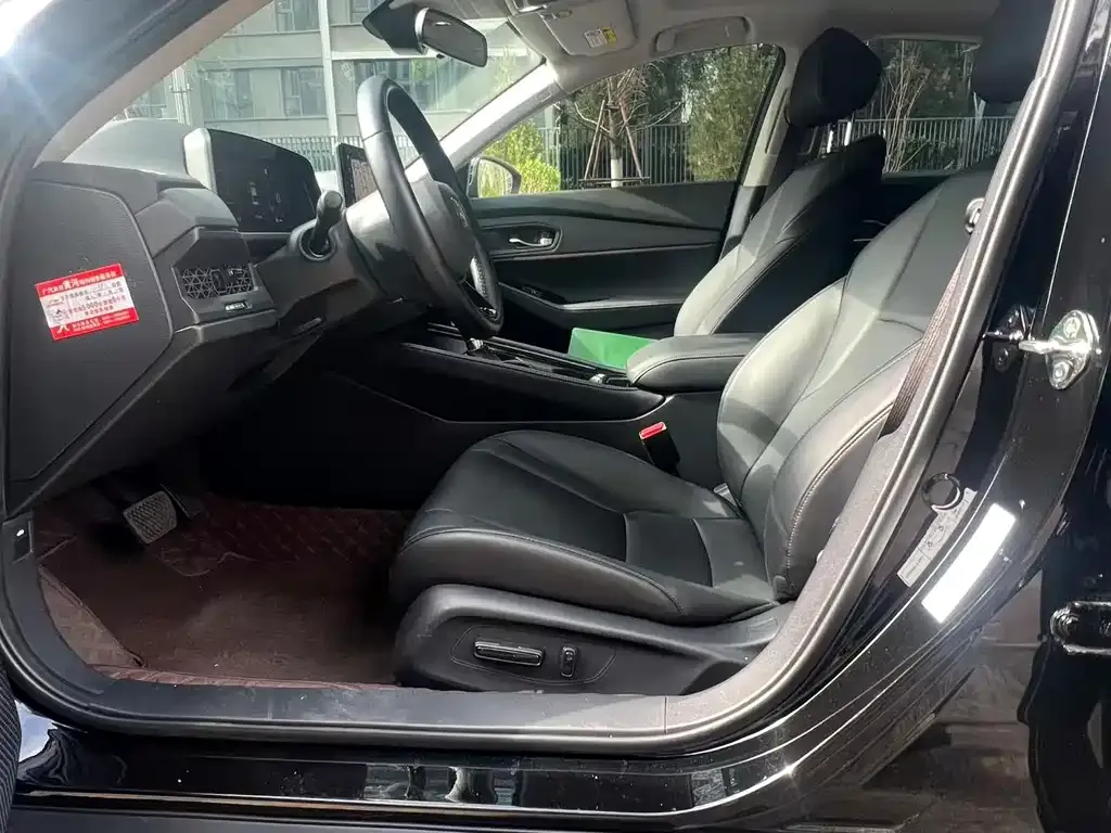 Honda Accord — фото 4