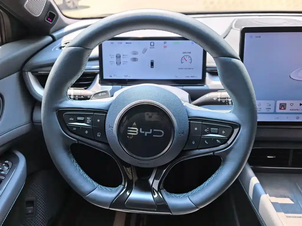 BYD Seal 06GT — фото 8