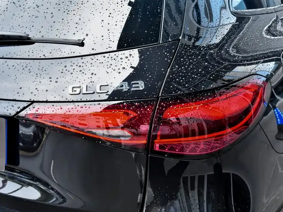 Mercedes-Benz GLC AMG — фото 6