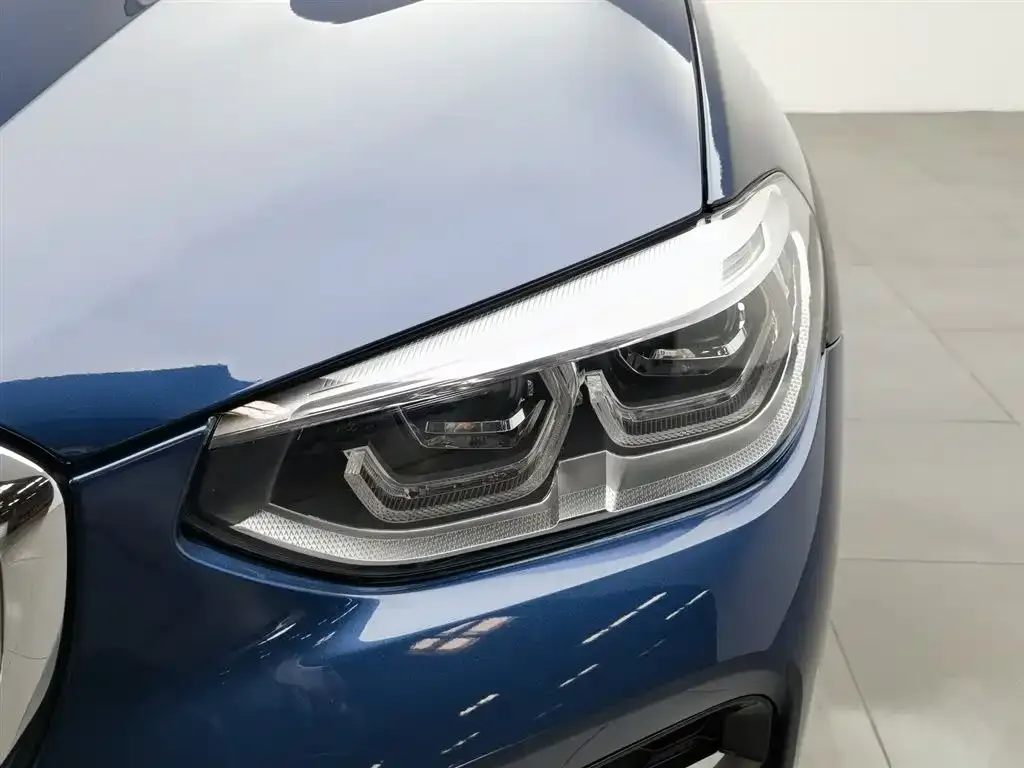 BMW X3 — фото 9