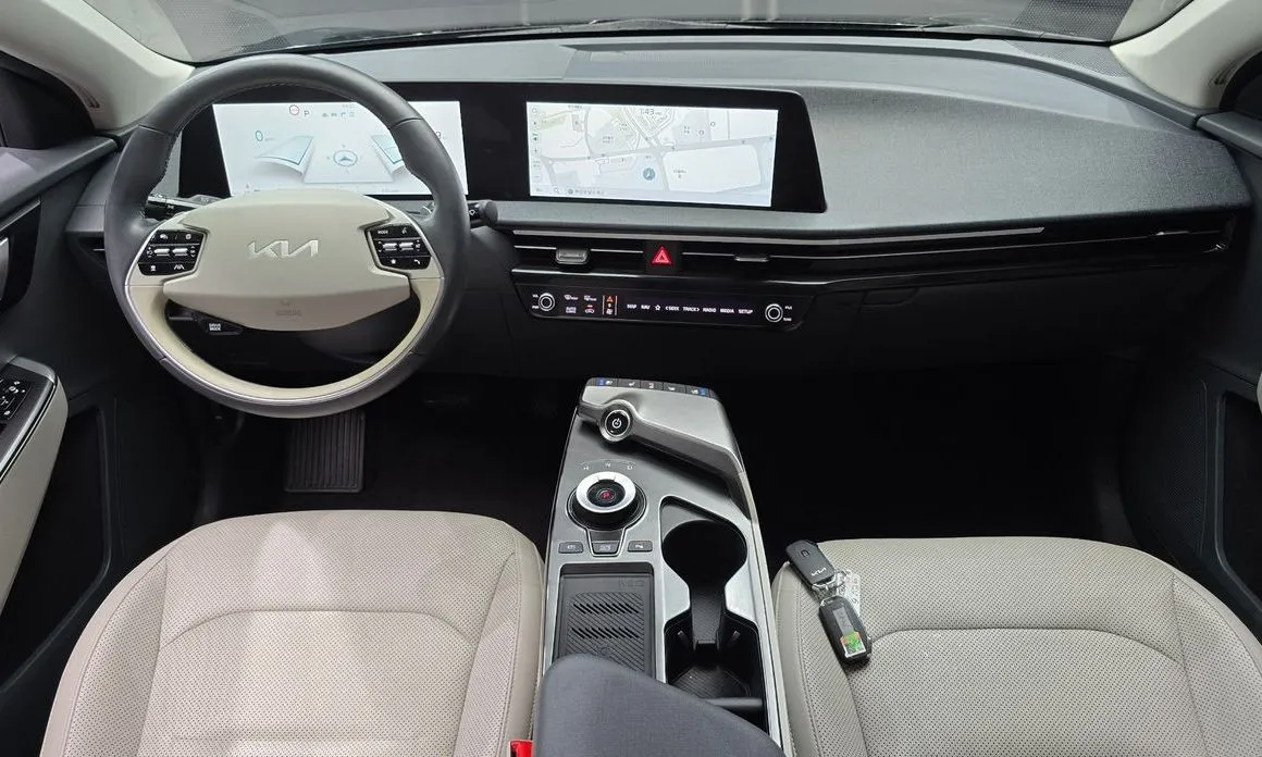 Kia EV6 — фото 9