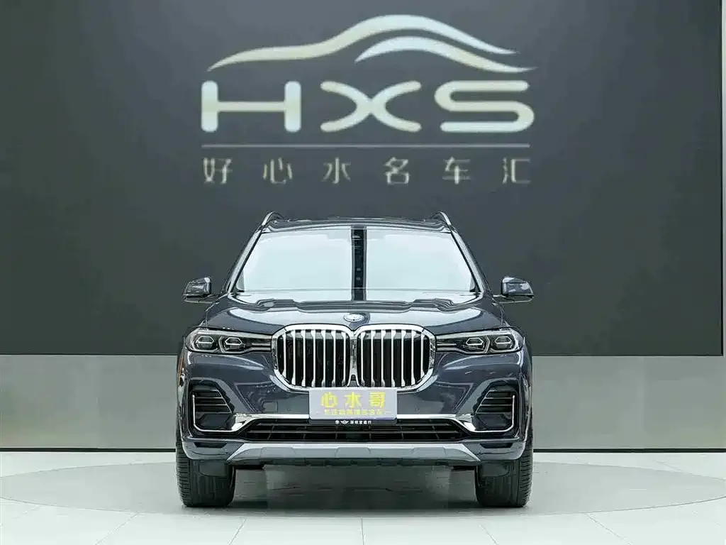 BMW X7 — фото 3