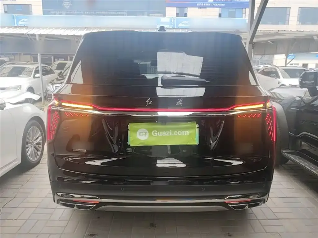 Hongqi HS7 PHEV — фото 7