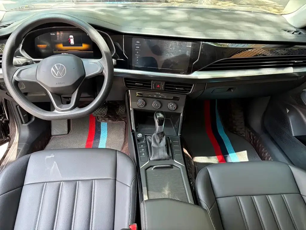 Volkswagen Passat — фото 4