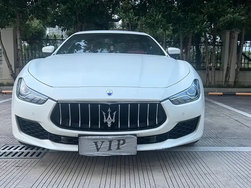 Maserati Ghibli — фото 8